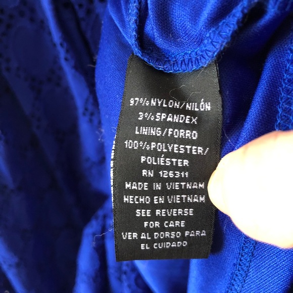 Blue sleeveless lace overlay dress - Picture 5 of 6